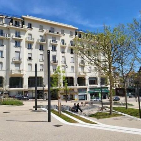 Studio Grand Hotel Chatel Guyon Exterior foto